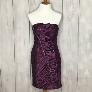 Feriani‎ Couture strapless purple cocktail dress